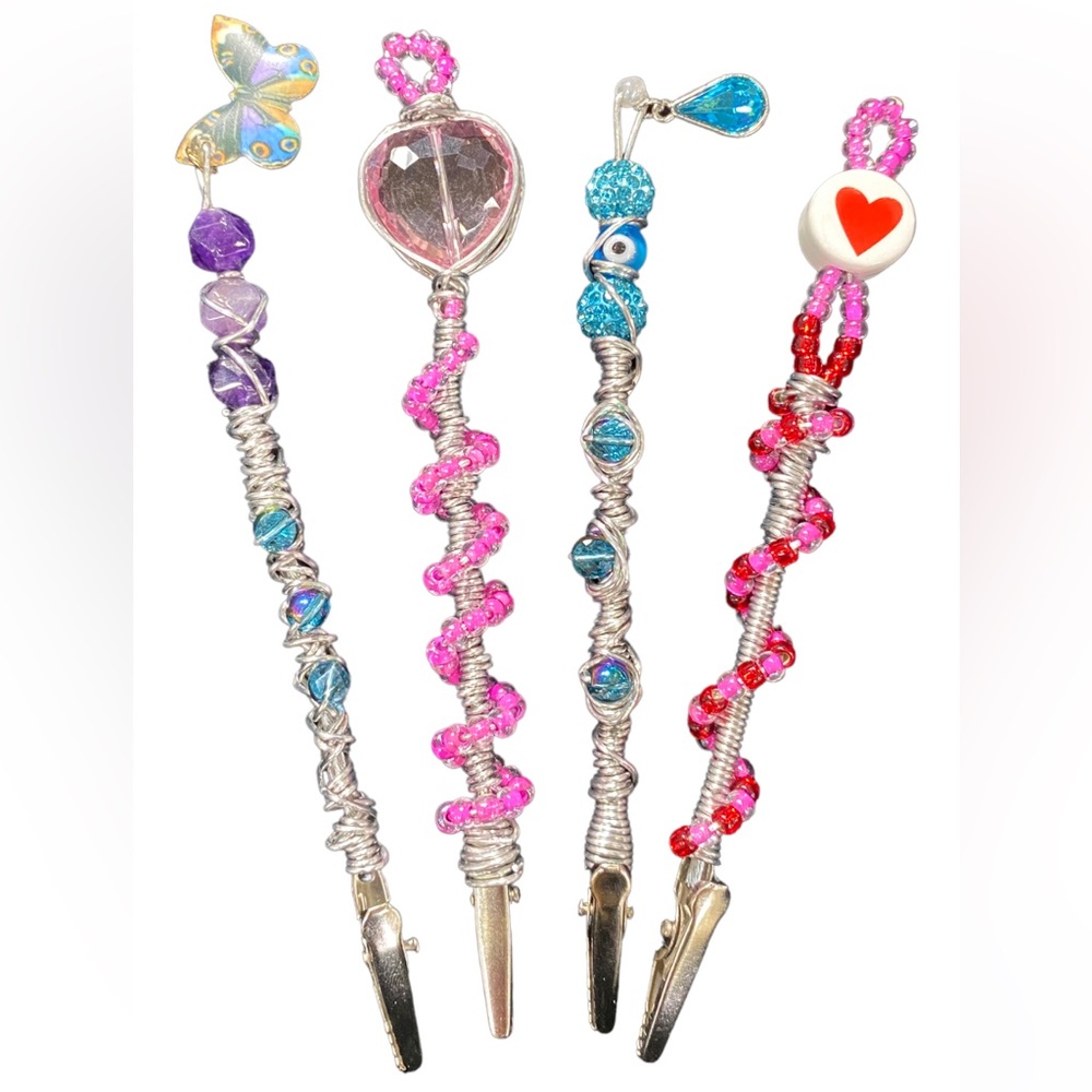 Handmade Beaded Roach Clip.